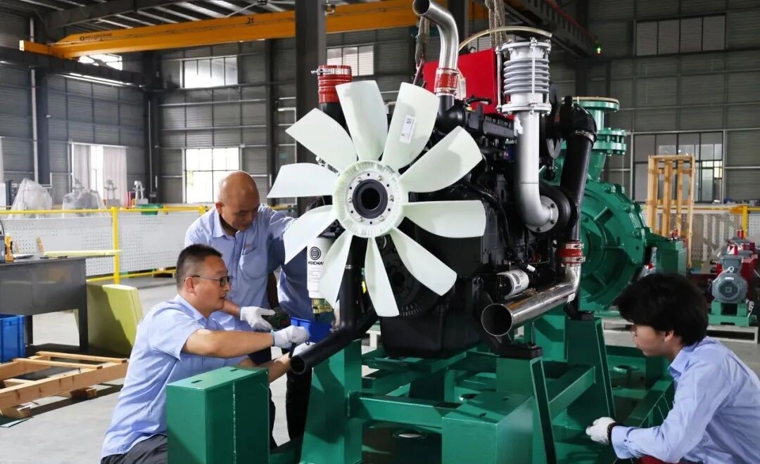 动力澎湃！卧龙泵阀大流量高扬程柴油机驱动化工泵硬核登场！(图1)